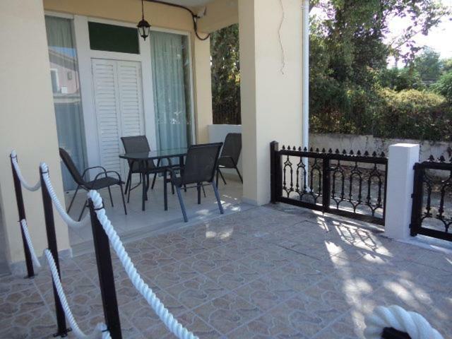 Katerina Apartments Near The Sea Agios Sostis  외부 사진
